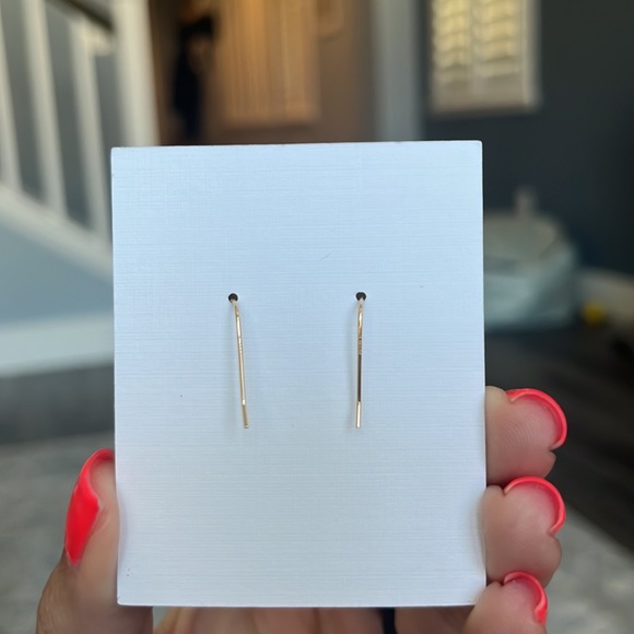 Grace + Hudson pink drop earrings - Picture 5 of 7